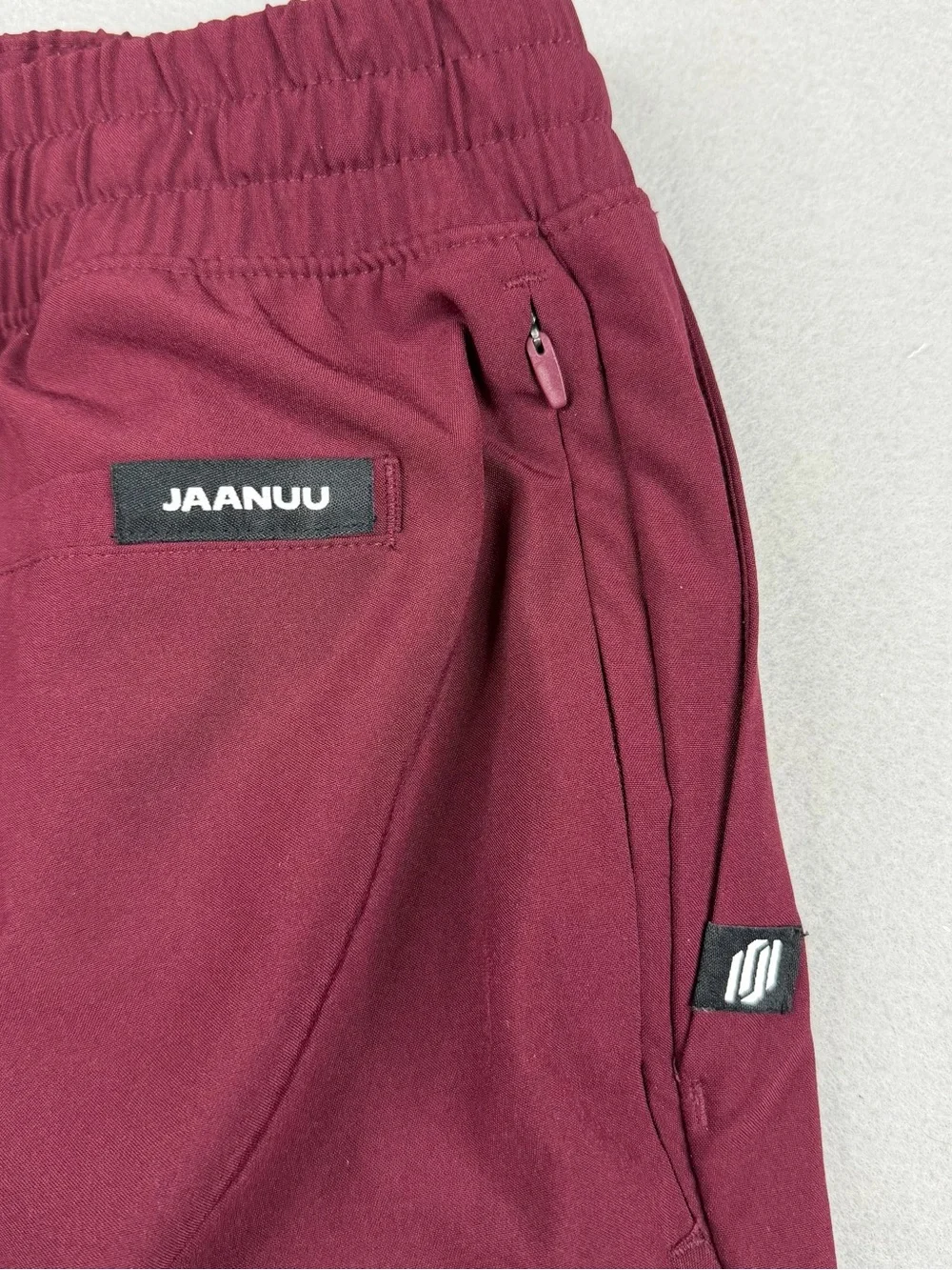 JAANUU ULTRAlite Rhodes Scrub Pants Men’s Medium Burgundy Stretch M20016